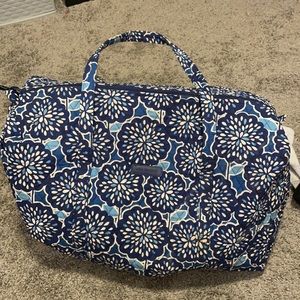 Vera Bradley small/medium duffle bag